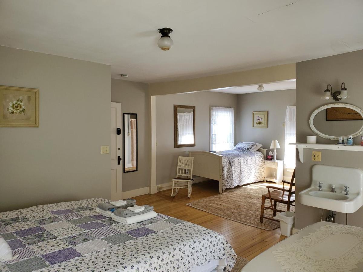 The Cornish Inn Экстерьер фото