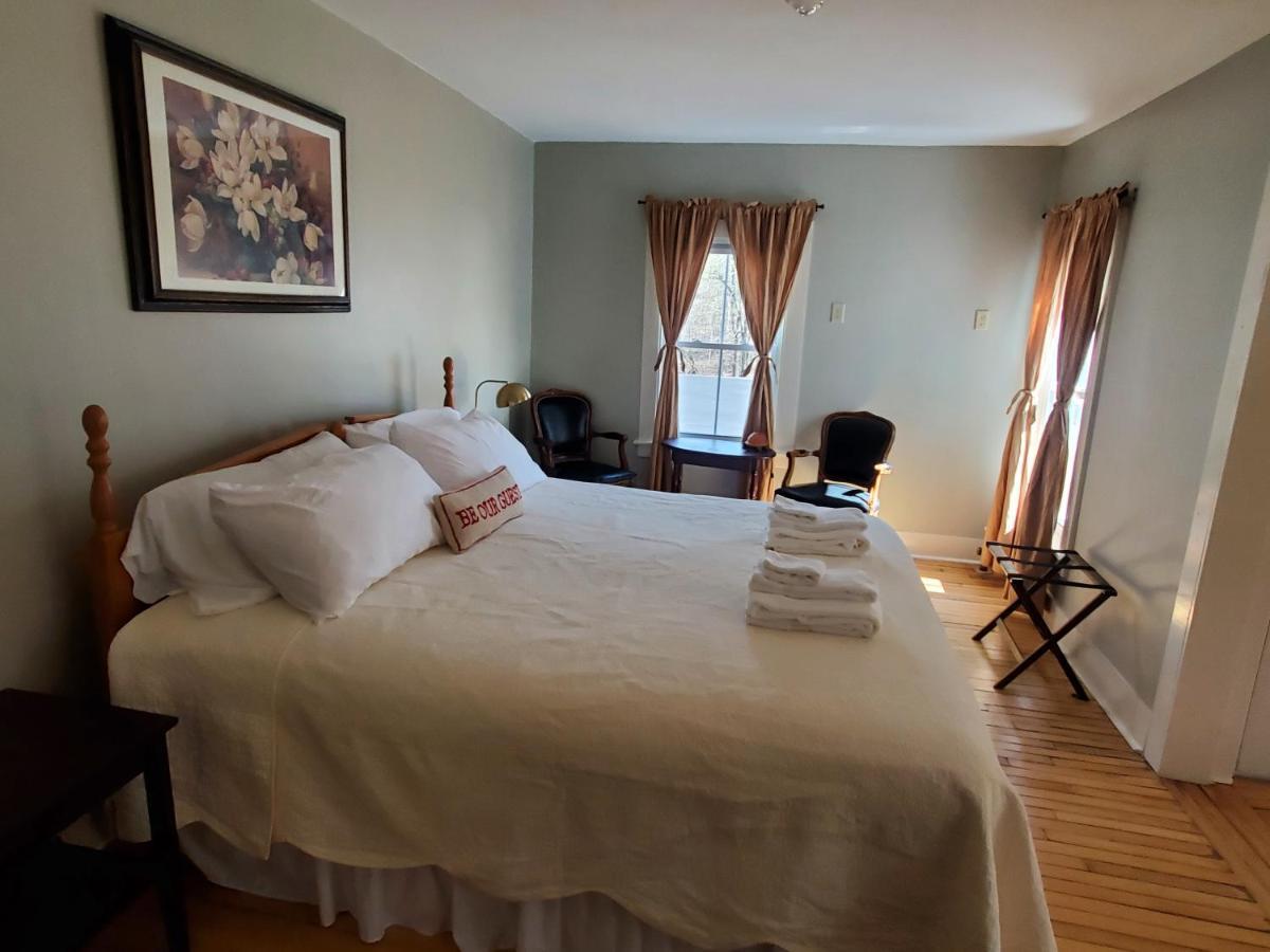 The Cornish Inn Экстерьер фото