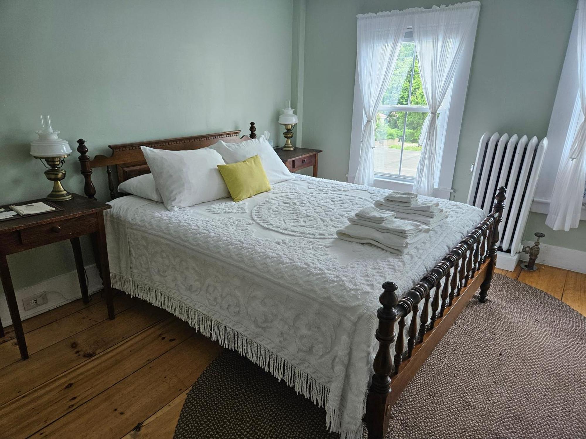 The Cornish Inn Экстерьер фото